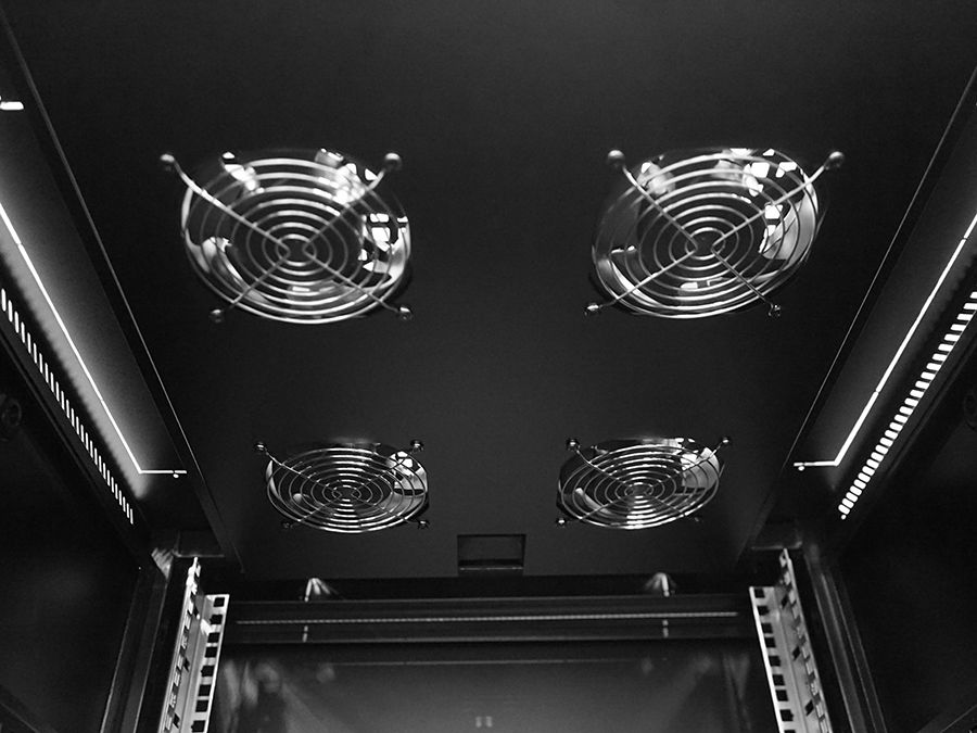 Linkbasic 42U 1M Deep Network Cabinet. 4 Fans & 3 Shelves