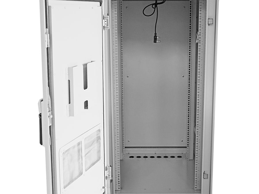 Scoop 25U 800mm Deep Outdoor Cabinet with 4 fans