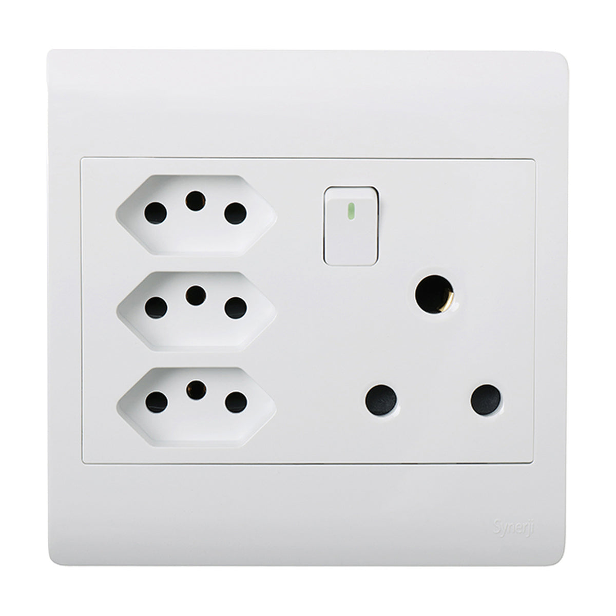 Synerji ECO 4x4 Wall Socket 16A with 3 x Euro Sockets