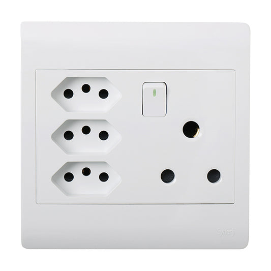 Synerji ECO 4x4 Wall Socket 16A with 3 x Euro Sockets